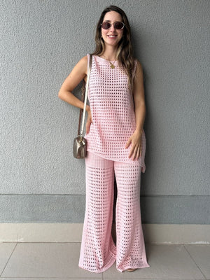 Conjunto Tricô de Calça Ampla e Blusa Assimétrica Rosa