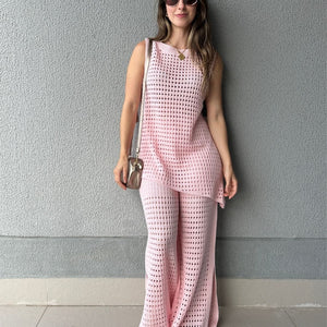 Conjunto Tricô de Calça Ampla e Blusa Assimétrica Rosa