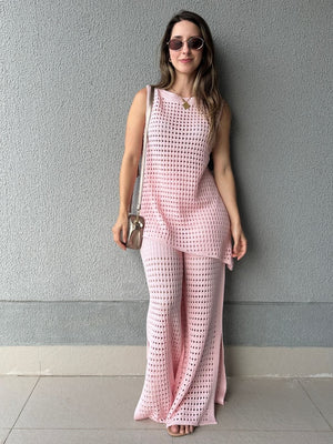 Conjunto Tricô de Calça Ampla e Blusa Assimétrica Rosa
