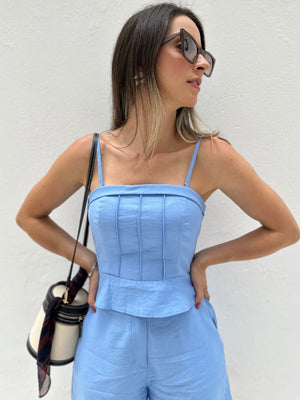 Conjunto Acácia Azul: Cropped Elástico e Short Alfaiataria