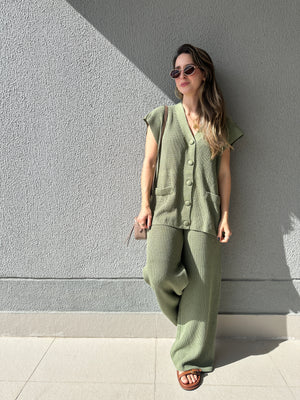 Conjunto Calça e Colete Pistache