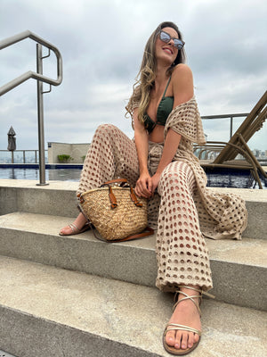 Conjunto saída de praia de tricot com calça e kimono vazados cru Lichia