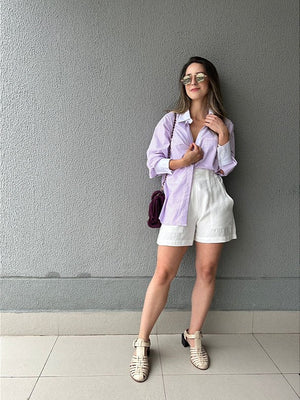 Camisa oversized listrada branco lilás Alamanda