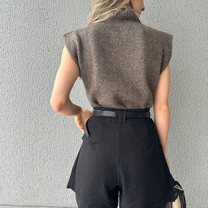 Short alfaiataria com bolso preto Alecrim