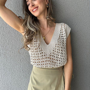 Colete tricot fechado cru com lurex prata e dourado Limão