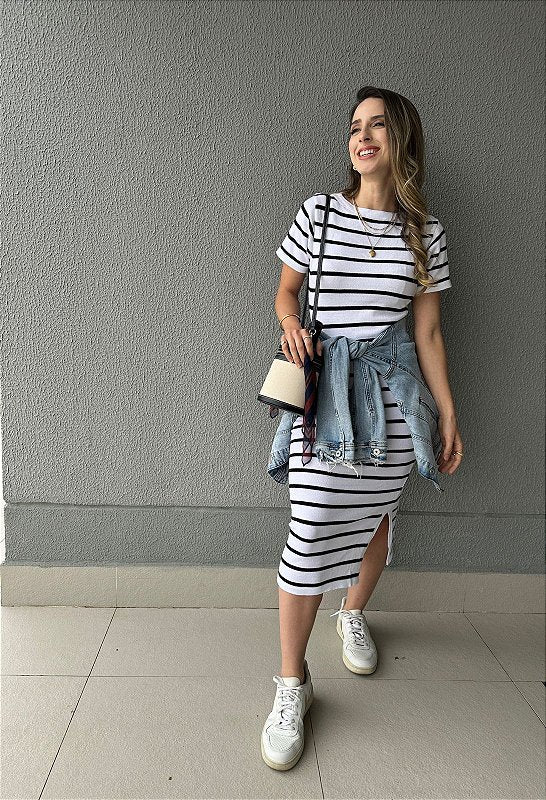 Vestido de tricot midi branco com listras pretas Dália