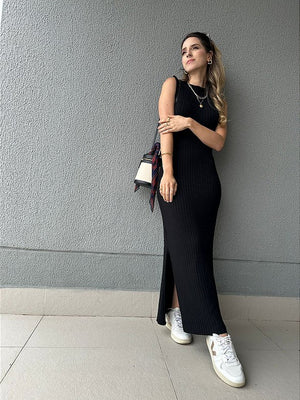 Vestido de tricot canelado com fenda preto Mangostim