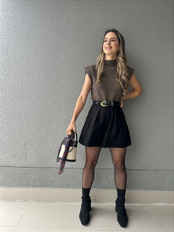 Short alfaiataria com bolso preto Alecrim