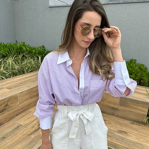 Camisa oversized listrada branco lilás Alamanda