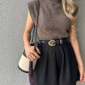 Short alfaiataria com bolso preto Alecrim