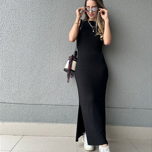 Vestido de tricot canelado com fenda preto Mangostim