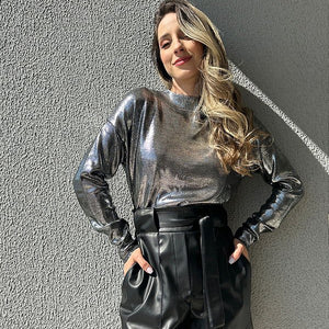 Blusa tricot preta metalizada com foil prata Hortênsia