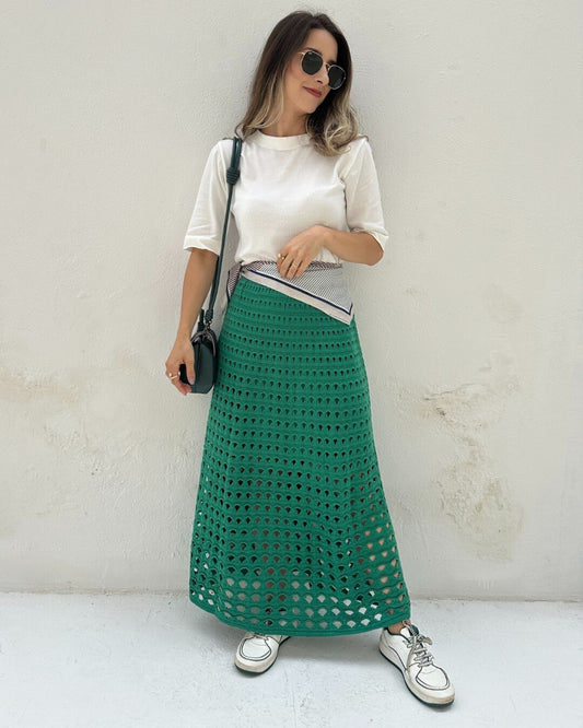 Saia tricot midi vazado evasê verde Samambaia